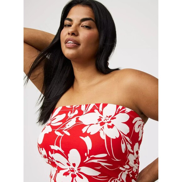 NWT Torrid Foxy Red & White Floral Ruched Tube Top Size 3 or 22/24 Plus - Picture 2 of 6
